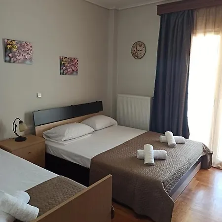 Golden Mirror In Апартаменты